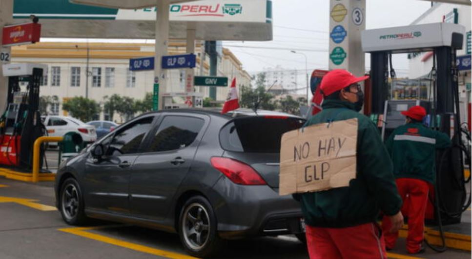 Desabastecimiento de GLP en Lima: Precios superan los S/10 en algunos&nbsp;grifos