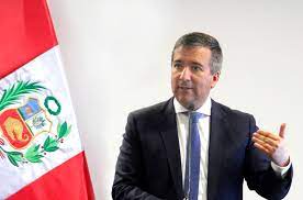 Raúl Pérez-Reyes juramentó como ministro de la Producción - Gan@Más