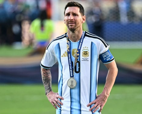 Messi cierra su historia con Argentina tras 21 años y deja vacante la camiseta más emblemática de la Albiceleste